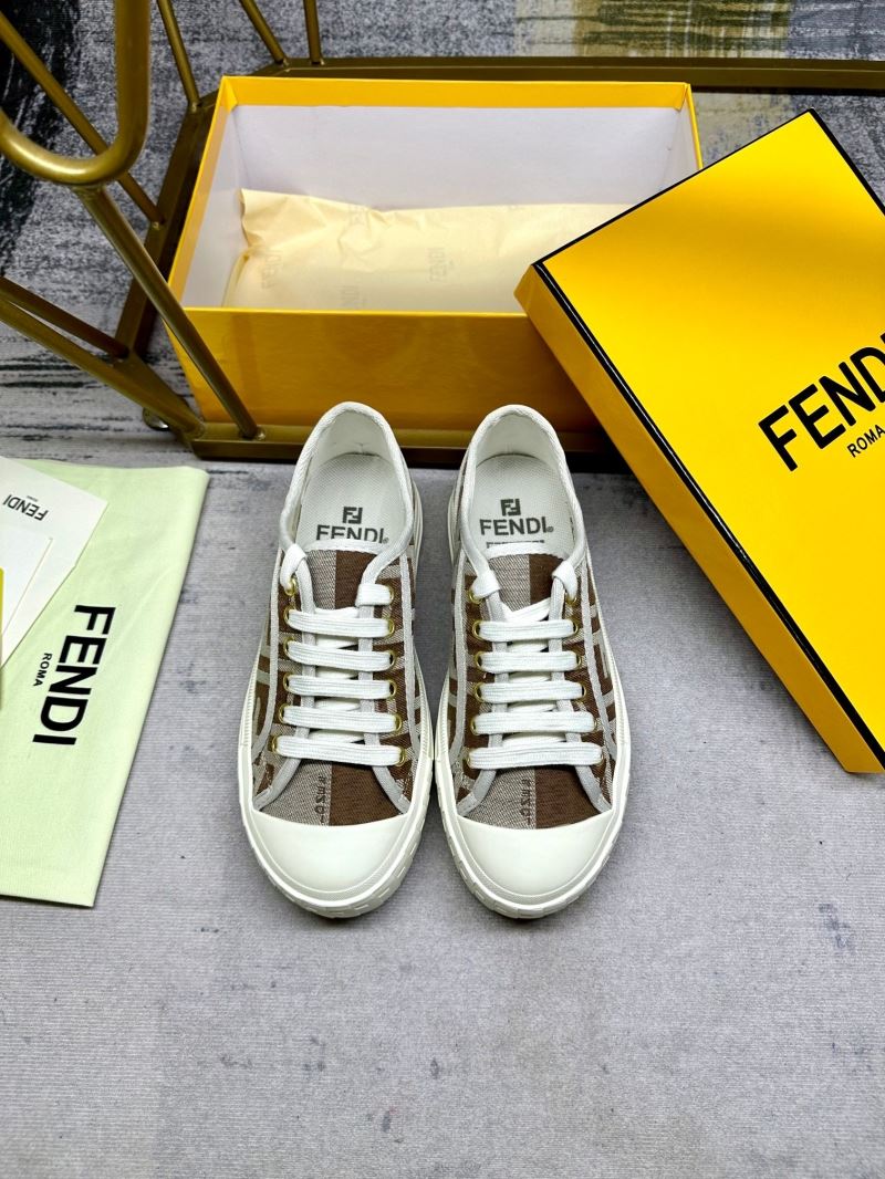 Fendi Low Shoes